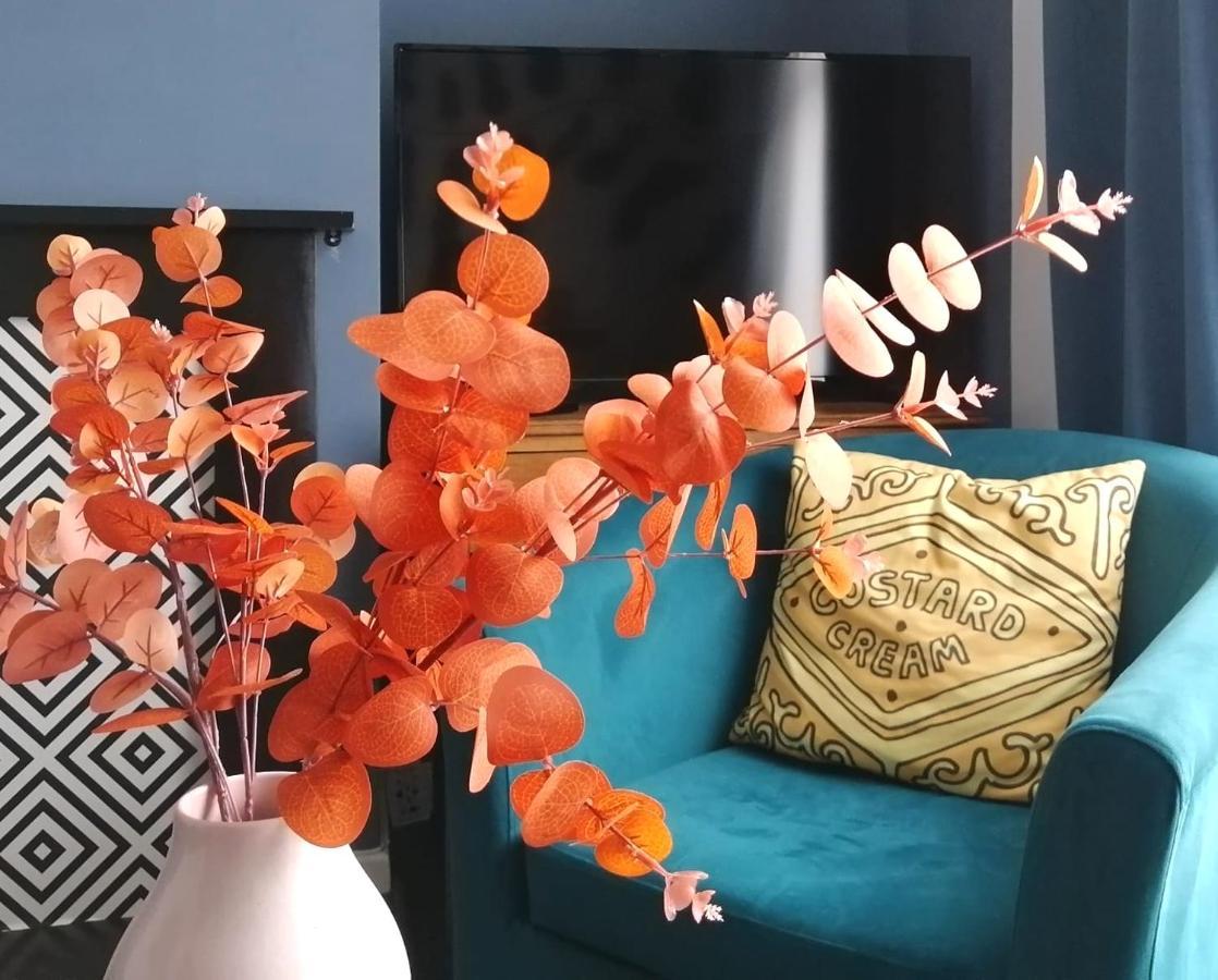 Granville 5Br Townhouse - Ideal For Groups, Families Or Contractors By Suitely Cheltenham Eksteriør billede