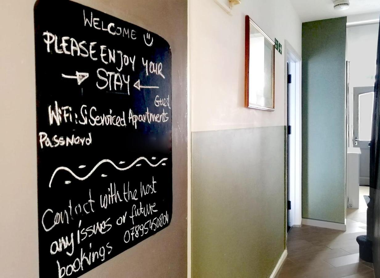 Granville 5Br Townhouse - Ideal For Groups, Families Or Contractors By Suitely Cheltenham Eksteriør billede